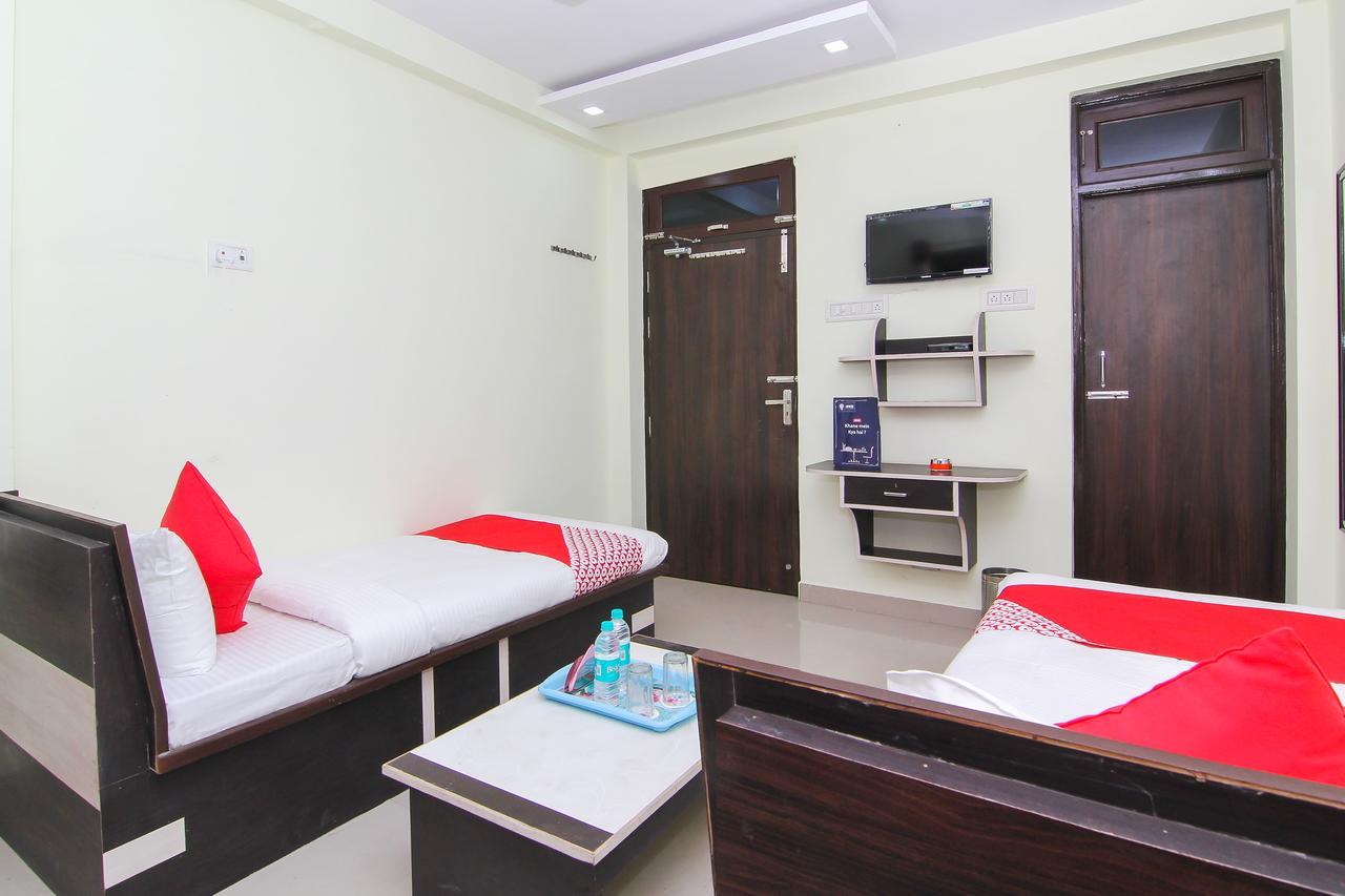 Oyo 12446 Shree Sai Guest House Prayagraj Extérieur photo