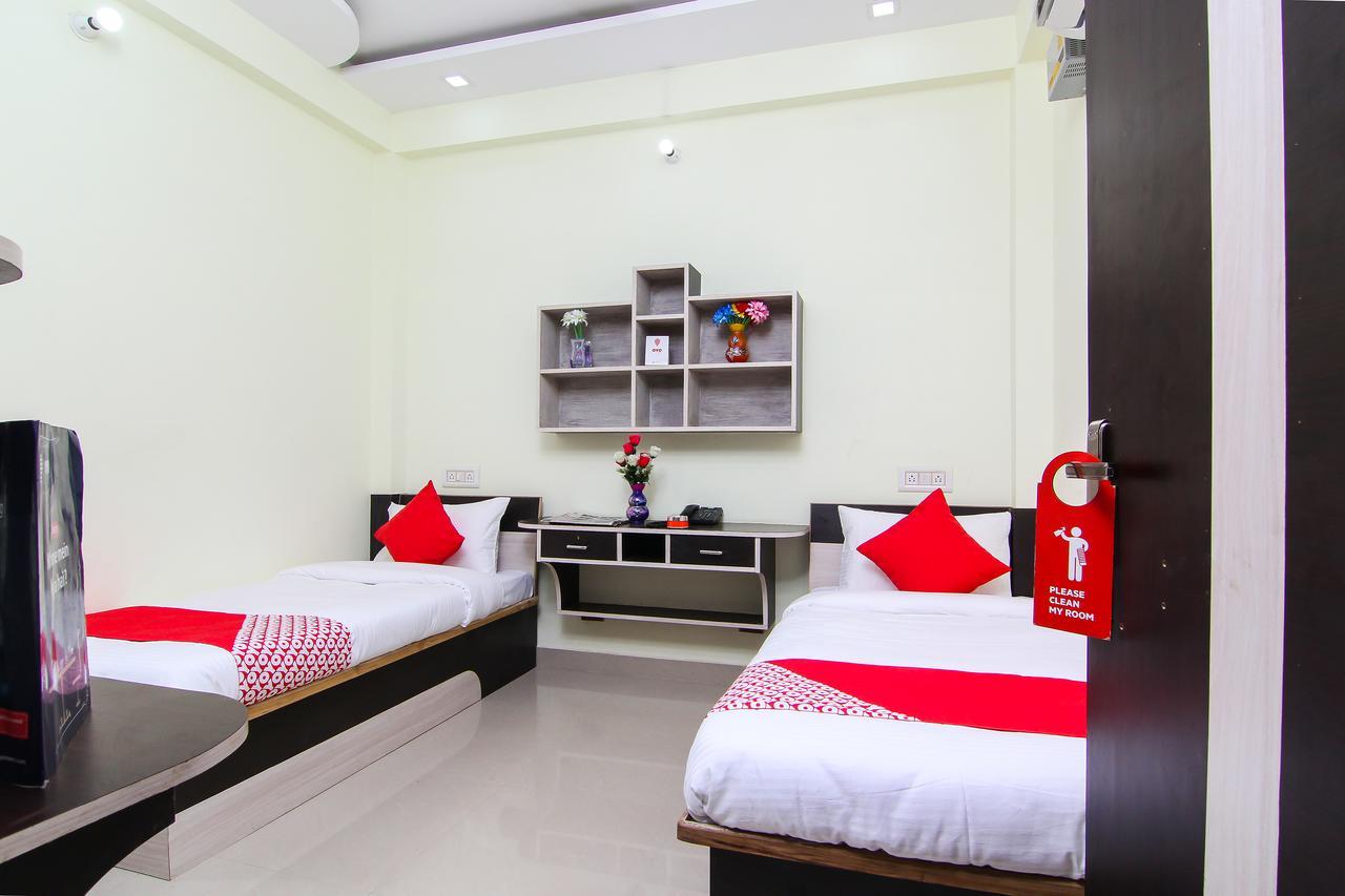 Oyo 12446 Shree Sai Guest House Prayagraj Extérieur photo