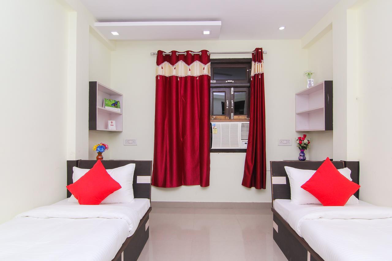 Oyo 12446 Shree Sai Guest House Prayagraj Extérieur photo